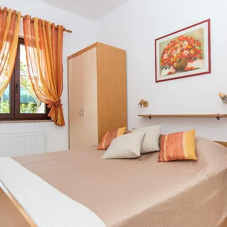Manzoni Apartment Punat