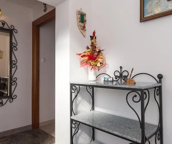 Manzoni Apartment